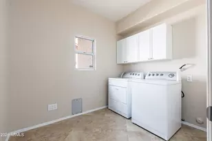 6828 E Winchcomb Dr, Scottsdale, AZ 85254 - Photo 31
