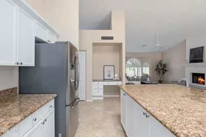 6828 E Winchcomb Drive, Scottsdale, AZ 85254 - Photo 11