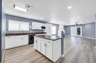 1125 E Milada Dr, Phoenix, AZ 85042 - Photo 15