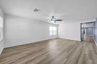 1125 E Milada Drive, Phoenix, AZ 85042 - Photo 11