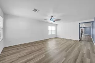 1125 E Milada Dr, Phoenix, AZ 85042 - Photo 11