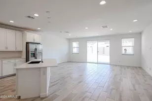 7682 W Jackrabbit Ln, Peoria, AZ 85383 - Photo 9