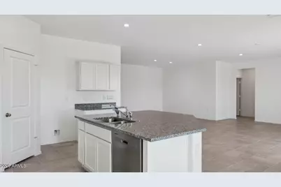 1571 E Currier Drive, Casa Grande, AZ 85122 - Photo 5