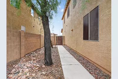 3713 W Saint Anne Avenue, Phoenix, AZ 85041 - Photo 23