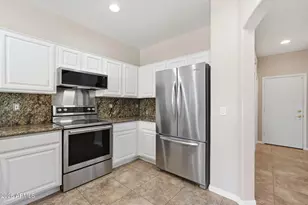 6334 N 6th Way, Phoenix, AZ 85012 - Photo 17