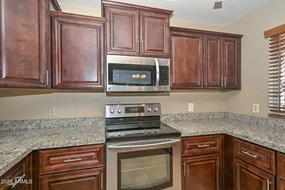 7110 W Via De Luna Drive, Glendale, AZ 85310 - Photo 3