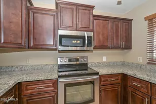 7110 W Via De Luna Dr, Glendale, AZ 85310 - Photo 3