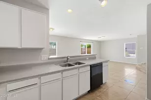 11239 W Roma Ave, Phoenix, AZ 85037 - Photo 9