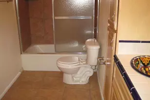 718 E Manhatton Dr, Tempe, AZ 85282 - Photo 7