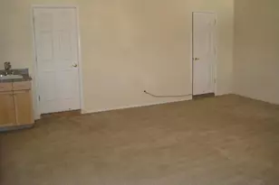 718 E Manhatton Dr, Tempe, AZ 85282 - Photo 5