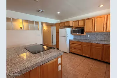718 E Manhatton Drive, Tempe, AZ 85282 - Photo 5