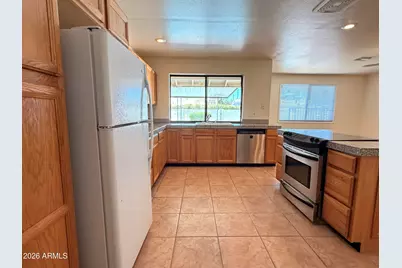 718 E Manhatton Drive, Tempe, AZ 85282 - Photo 9