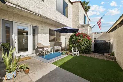 8502 N Central Avenue #11, Phoenix, AZ 85020 - Photo 3
