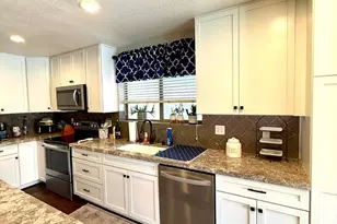 6732 S Vernon Dr, Chandler, AZ 85249 - Photo 5