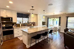6732 S Vernon Dr, Chandler, AZ 85249 - Photo 3