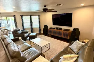 6732 S Vernon Dr, Chandler, AZ 85249 - Photo 7