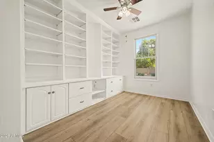 4034 W St Kateri Dr, Phoenix, AZ 85041 - Photo 33