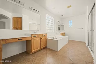 4034 W St Kateri Dr, Phoenix, AZ 85041 - Photo 23