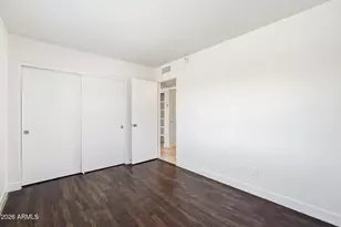 8952 W Royal Palm Rd, Peoria, AZ 85345 - Photo 19