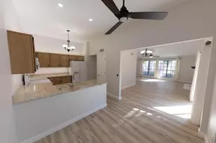 4283 E Agave Rd, Phoenix, AZ 85044 - Photo 9