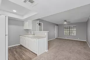 1077 W 1st St, Tempe, AZ 85281 - Photo 5