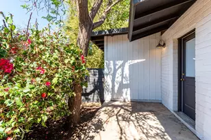 3034 N 35th St, Phoenix, AZ 85018 - Photo 11