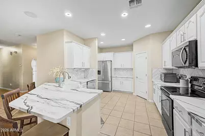 17630 W Crocus Drive, Surprise, AZ 85388 - Photo 9