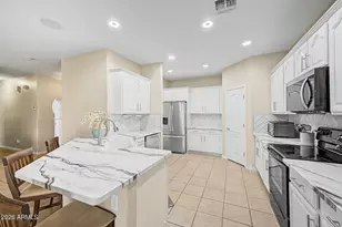 17630 W Crocus Dr, Surprise, AZ 85388 - Photo 9