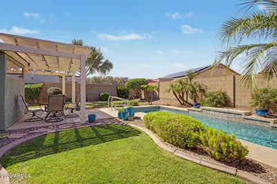17630 W Crocus Drive, Surprise, AZ 85388 - Photo 3