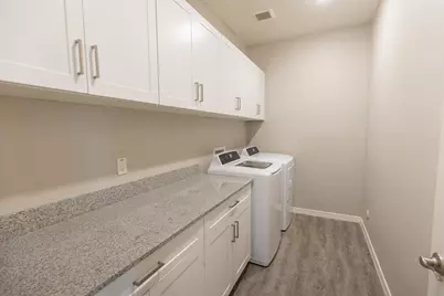 2950 N 38th Street #13, Phoenix, AZ 85018 - Photo 11