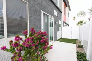 2950 N 38th St, Phoenix, AZ 85018 - Photo 17