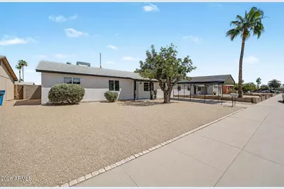 3908 E Capitan Dreyfus Avenue, Phoenix, AZ 85032 - Photo 1