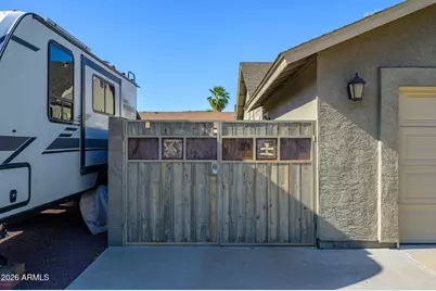 4408 W Yorkshire Drive, Glendale, AZ 85308 - Photo 37