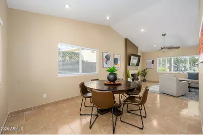 4408 W Yorkshire Drive, Glendale, AZ 85308 - Photo 9