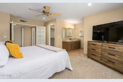 4408 W Yorkshire Drive, Glendale, AZ 85308 - Photo 19