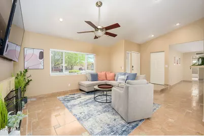4408 W Yorkshire Drive, Glendale, AZ 85308 - Photo 7