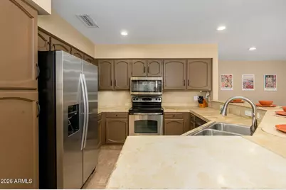 4408 W Yorkshire Drive, Glendale, AZ 85308 - Photo 11