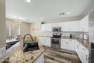 22617 W Adams Dr, Buckeye, AZ 85326 - Photo 13