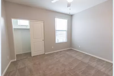 2950 N 38th Street #14, Phoenix, AZ 85018 - Photo 17