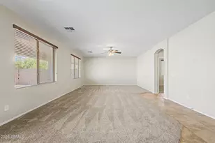 20037 N Santa Cruz Dr, Maricopa, AZ 85138 - Photo 13