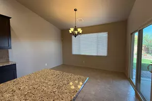 210 Desert Trail Dr, Sierra Vista, AZ 85635 - Photo 7