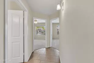 26217 N 46th Pl, Phoenix, AZ 85050 - Photo 37