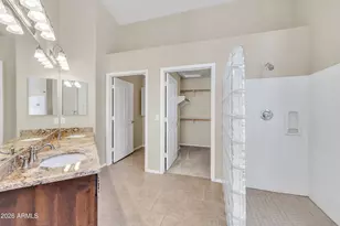 26217 N 46th Pl, Phoenix, AZ 85050 - Photo 21