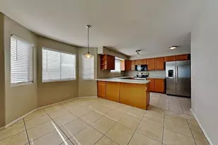 4643 N 100th Ave, Phoenix, AZ 85037 - Photo 5
