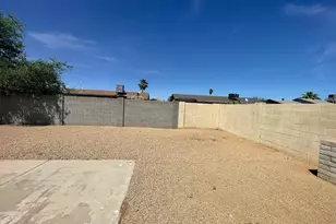 10902 W Montecito Ave, Phoenix, AZ 85037 - Photo 23