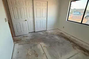 9957 W Pacifico Dr, Arizona City, AZ 85123 - Photo 13