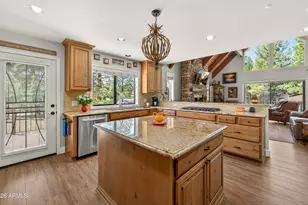 1107 N Marina Ln, Flagstaff, AZ 86004 - Photo 9