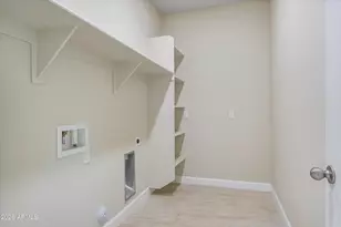 158 N Pettoshas Dr, Maricopa, AZ 85139 - Photo 23