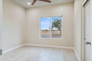 158 N Pettoshas Dr, Maricopa, AZ 85139 - Photo 15
