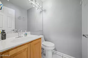 1737 E Samuel Dr, Phoenix, AZ 85024 - Photo 33